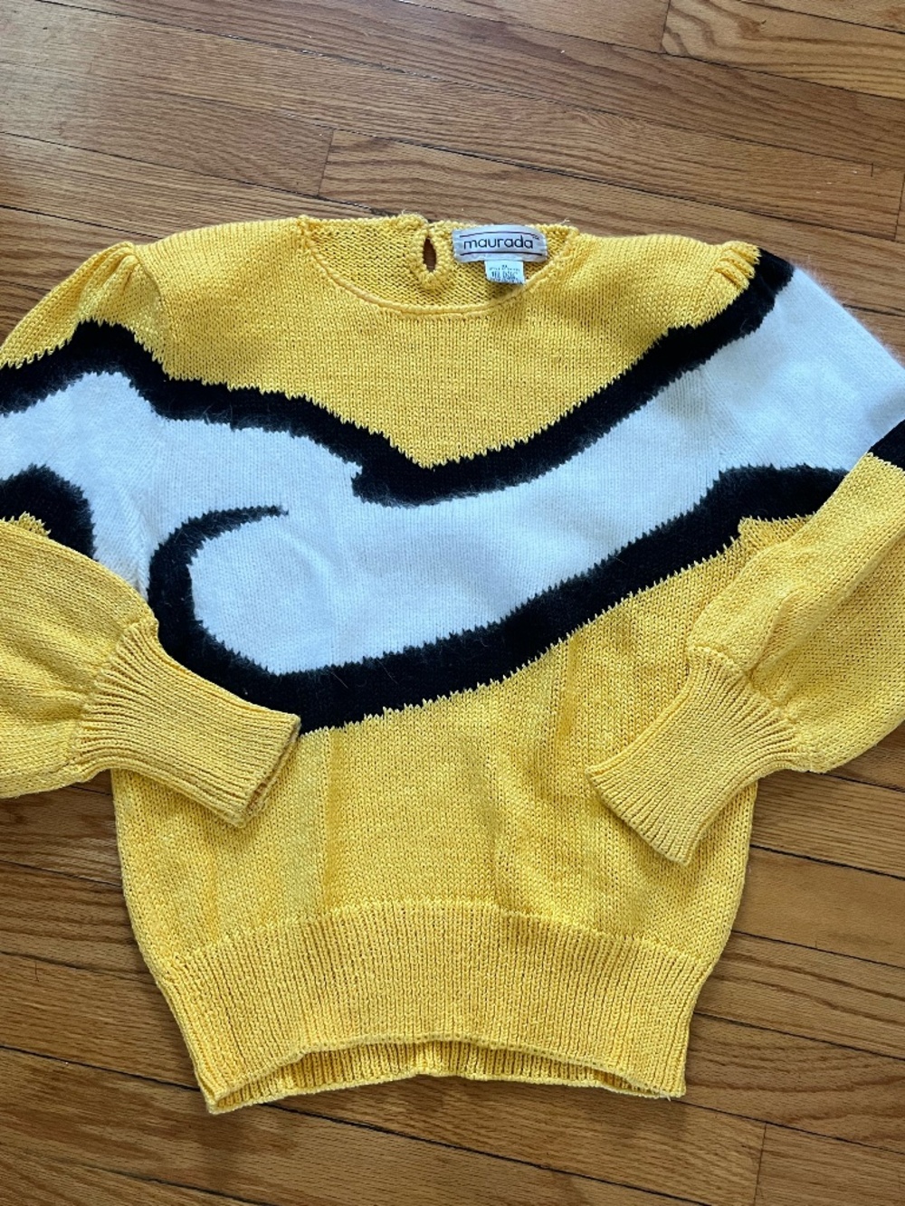 Vtg 80's Maurada Sweater